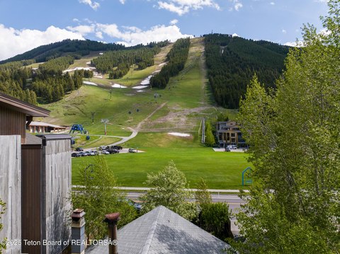 Mixed-Use Property Near Gondola
