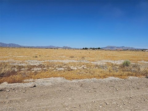 Land, Pahrump, NV