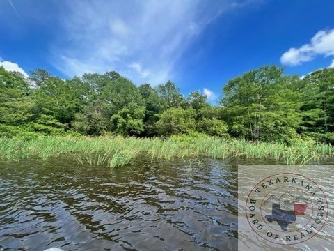 Lakefront Lots in Gated Subdivision