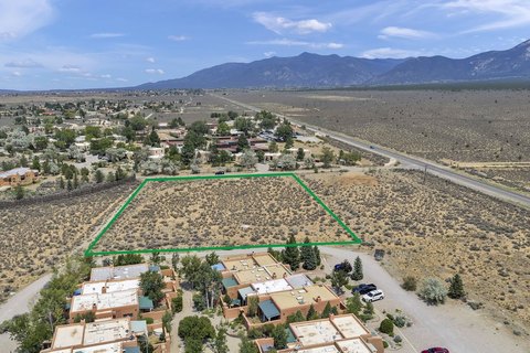 Land, El Prado, NM