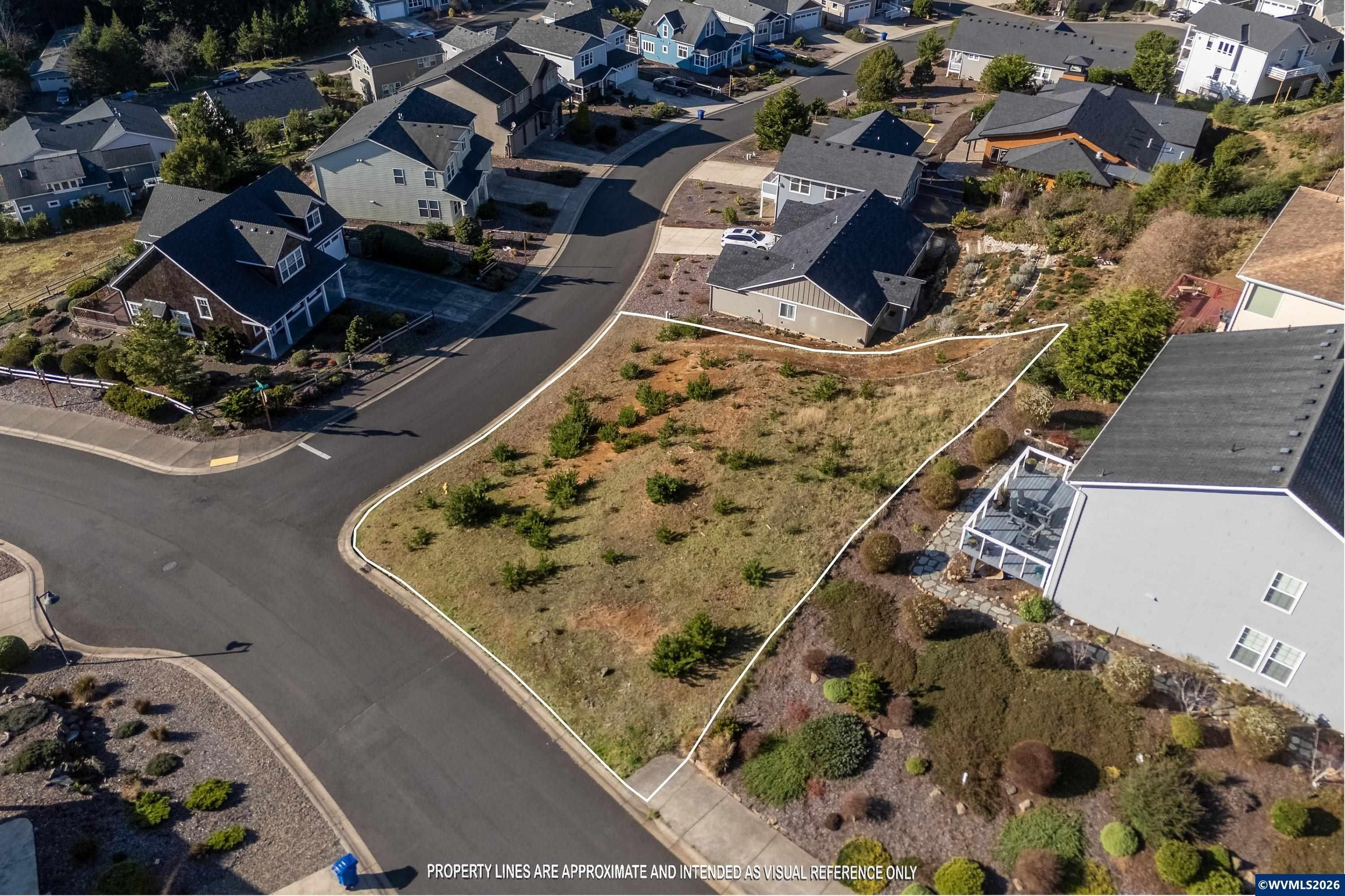 Corner Lot with Bay View
