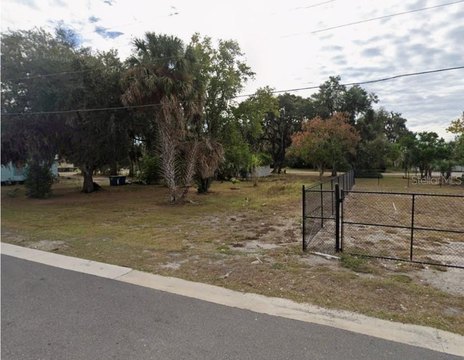 Vacant Commercial Lot