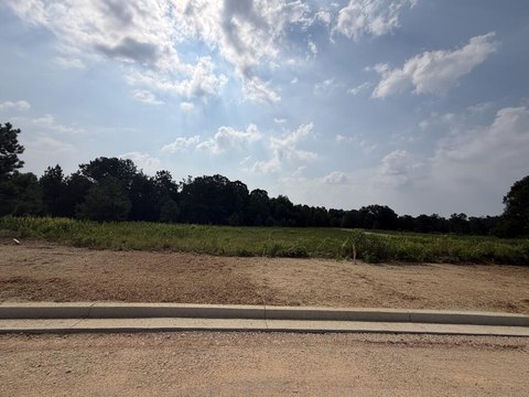 Land, Smiths Station, AL