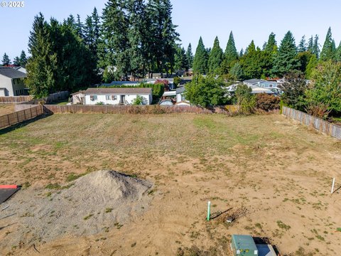 Residential Lot in South Canby