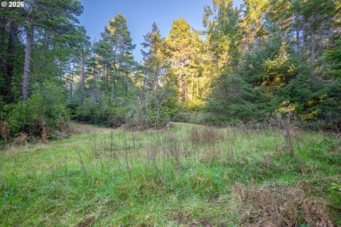 LAND - PortOrford, OR