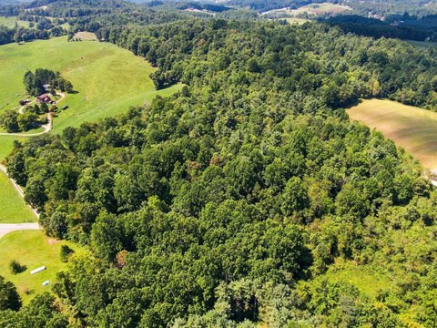 Land, Floyd, VA