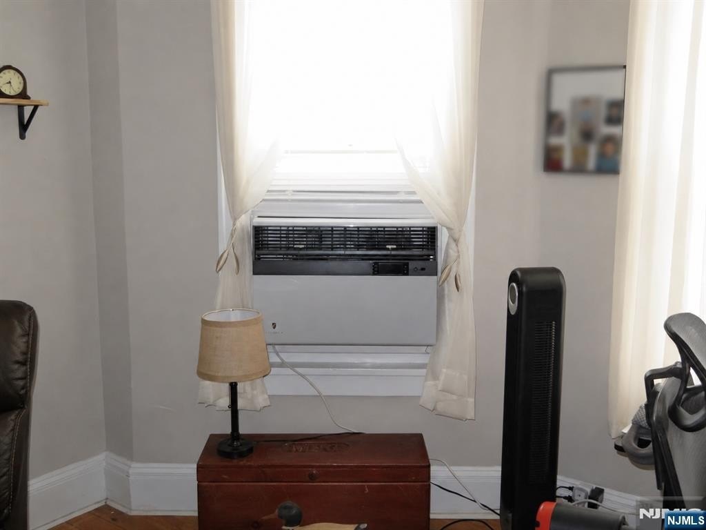 Picture 47