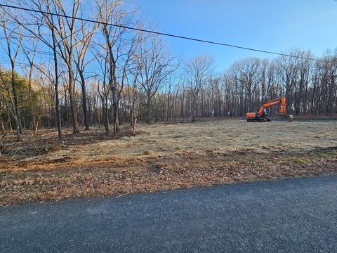 Dillwyn Land Ready for Building