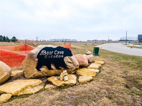 Residential Lots in Bear Cave
