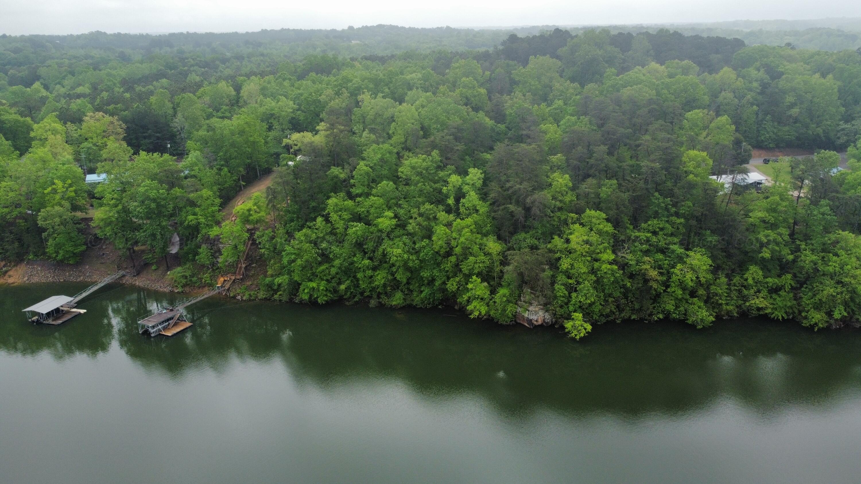 Unrestricted Land on Crooked Creek