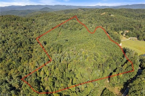 Unrestricted Land in Millers Creek