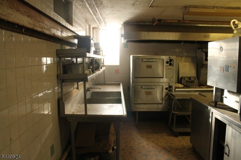 Picture 8