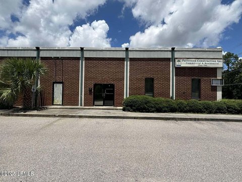 Office/Storage Space with Land