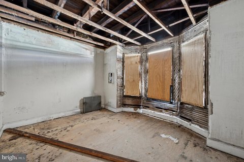 Mixed-Use Property in Philadelphia