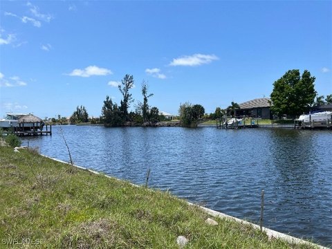 Waterfront Land with Direct Access