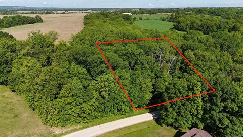 Scenic Lot in Coursens Landing