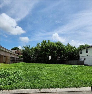 Land, New Orleans, LA
