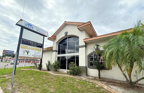 10-Unit Strip Mall