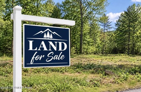 Land, Blakeslee, PA