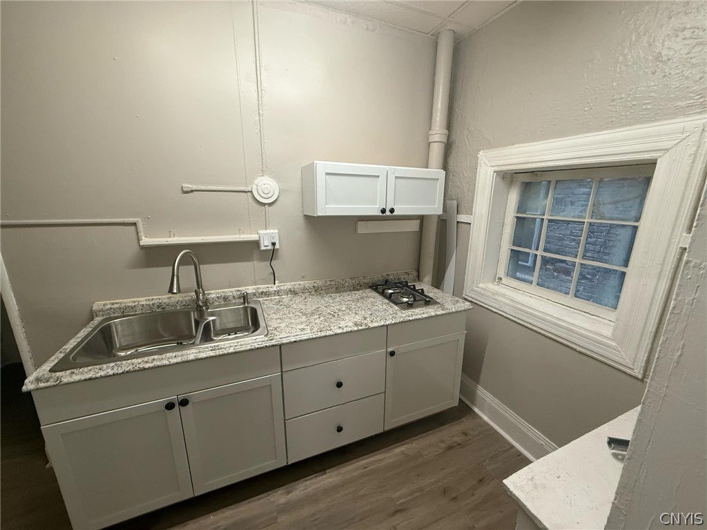 Picture 30