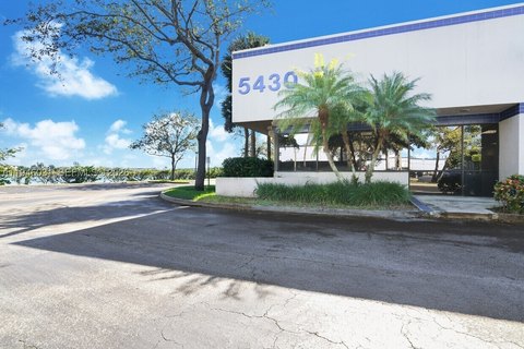 Flex Warehouse with Private Offices