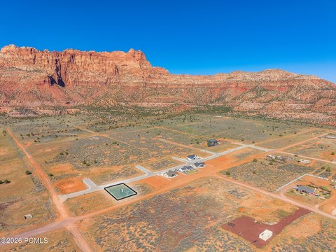 Land, Hildale, UT