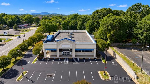 Freestanding Retail Property
