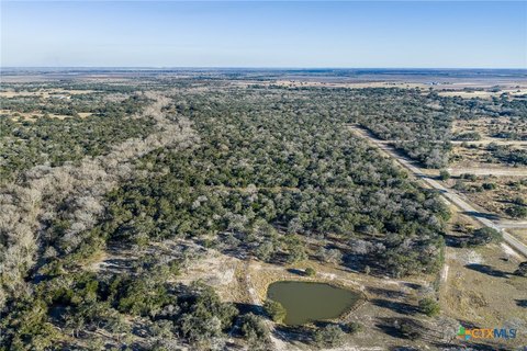 Inez, TX Land Parcel