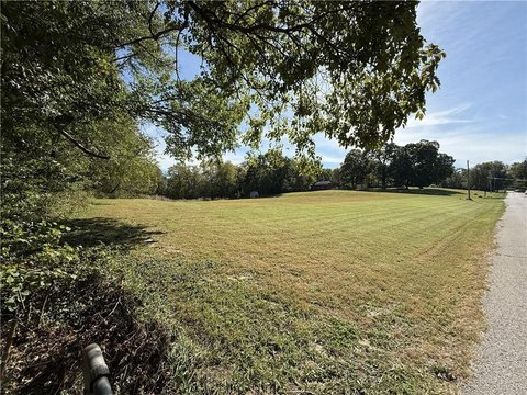Land, St Joseph, MO