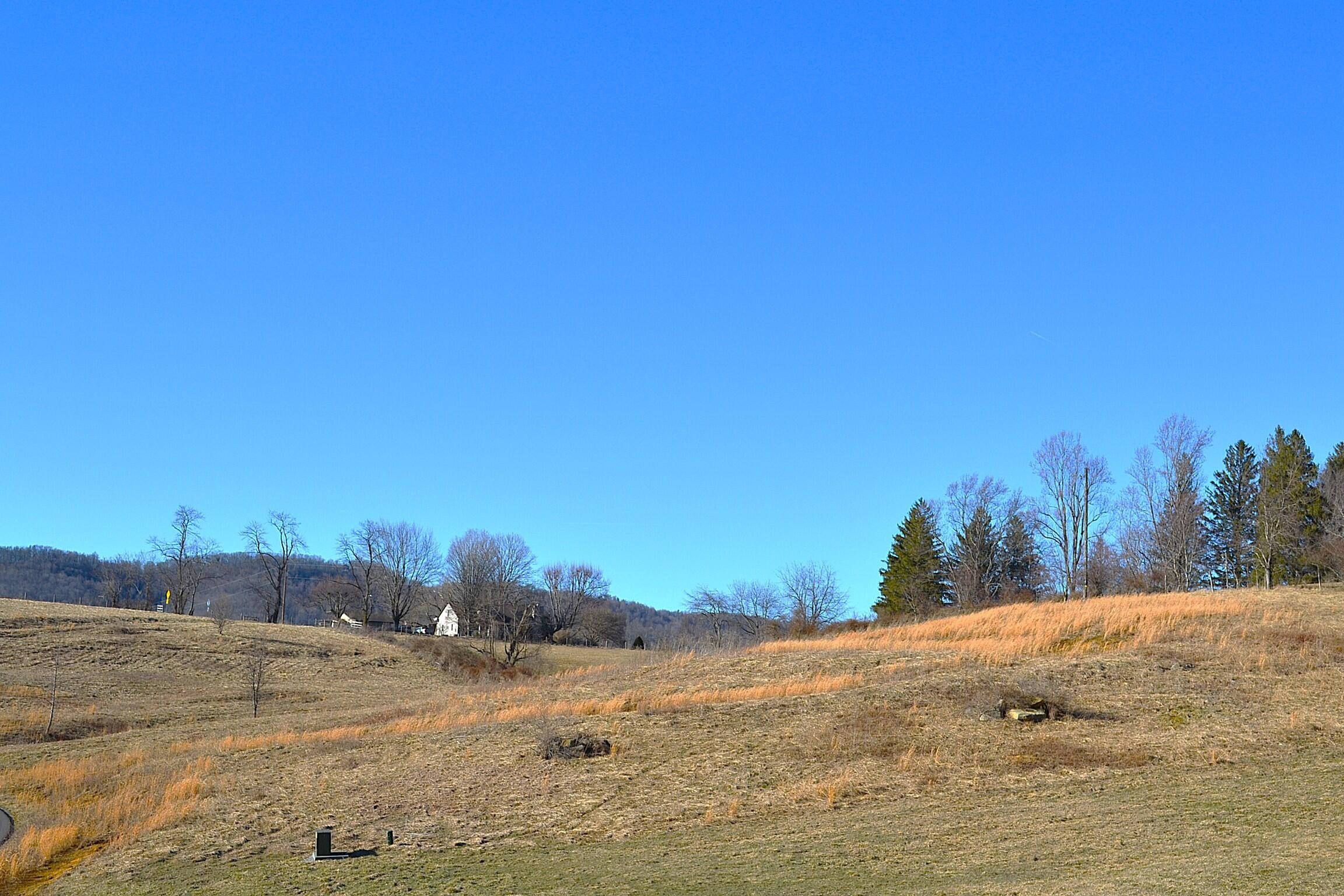 Ronceverte Land with Mountain Views