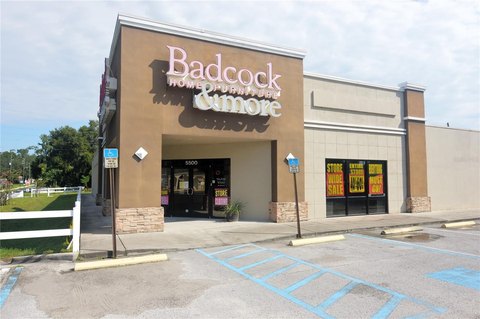 Downtown Showroom with Warehouse