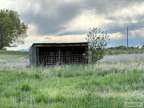 2.9 Acre Lot in Chester