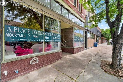 Historic Downtown Florence Live-Work Space