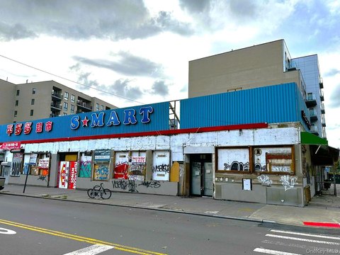 Retail Space for Lease