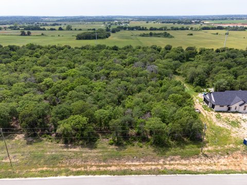 Land in Bella Oaks Development