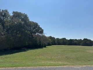 Corner Lot Near Bear Creek