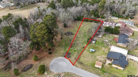 Residential Lot in Quiet Cul-de-Sac