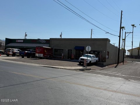 Downtown Retail/Office Space Available