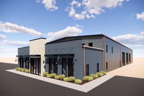 Industrial Facility on 5.57 Acres