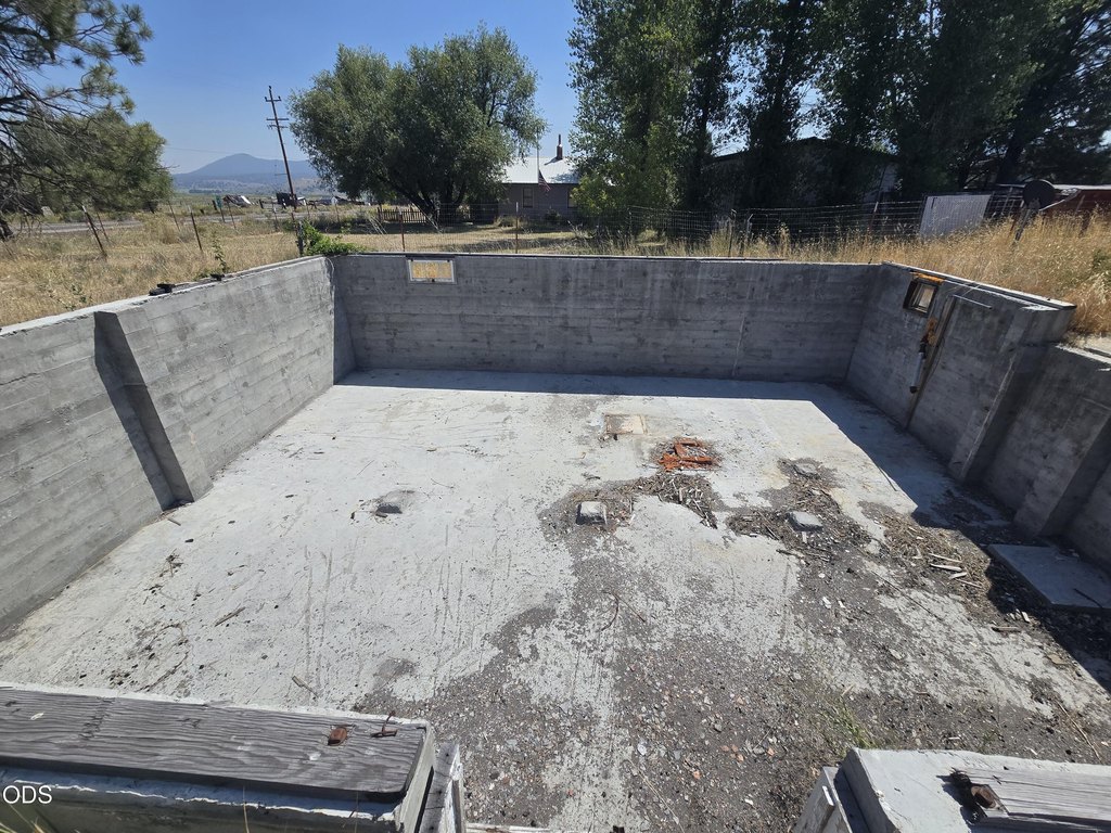 Picture 11