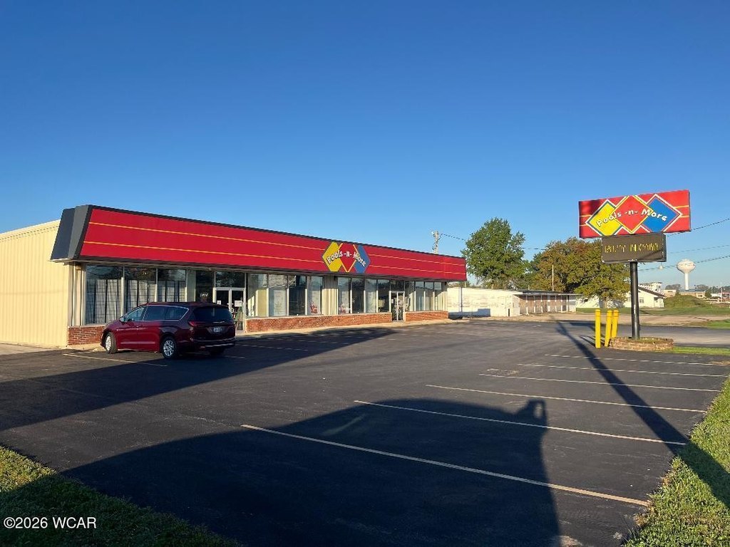 4175 Elida Rd, Lima, OH 45807