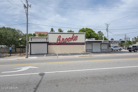Daytona Beach Commercial Building Opportunity