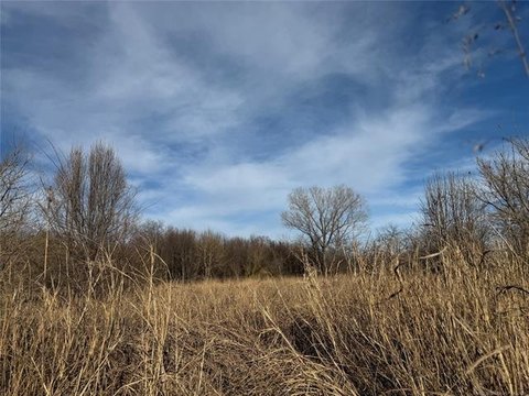 Tulsa Land in Jenks Schools