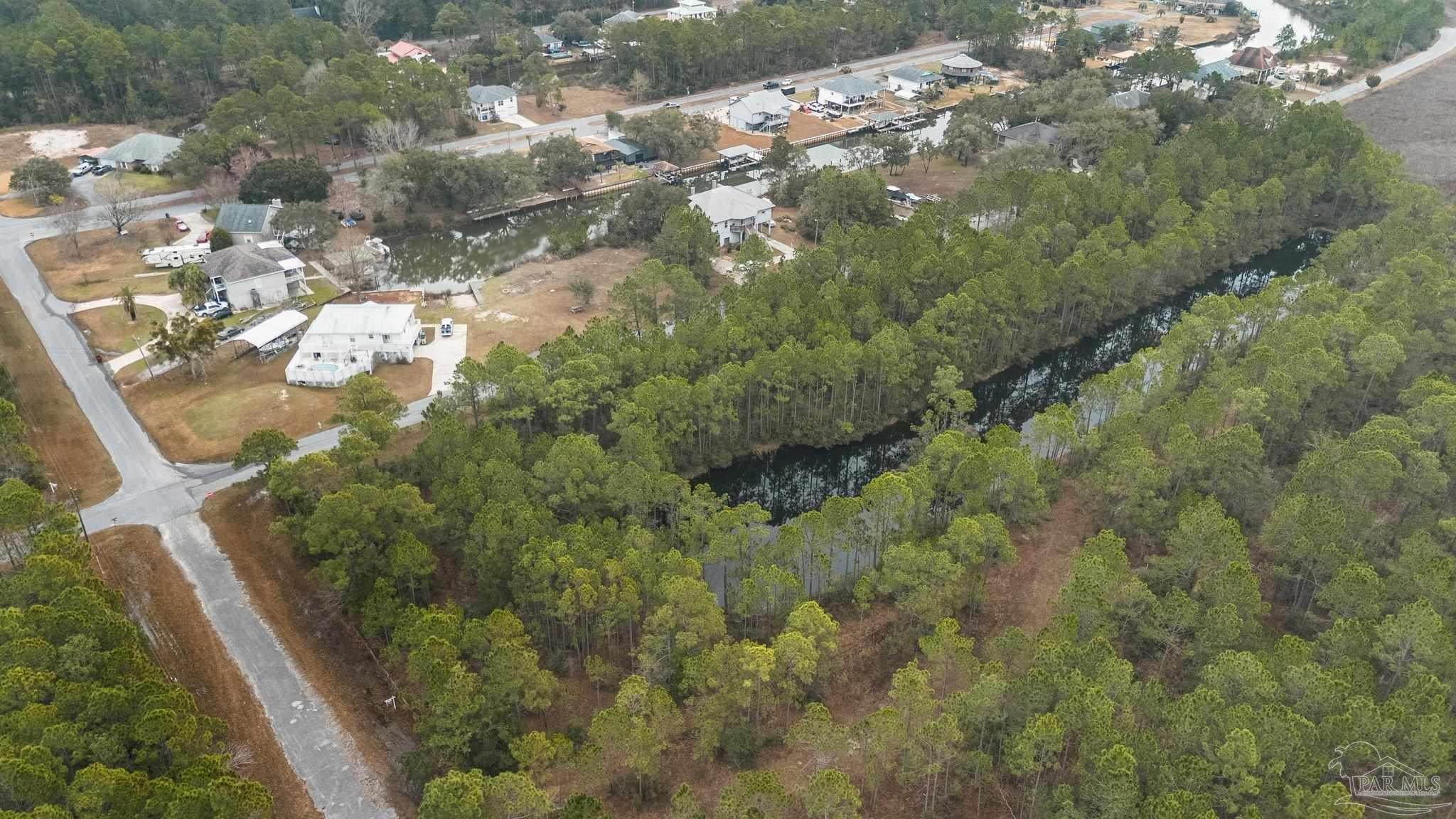 Milton, FL Interior Lot