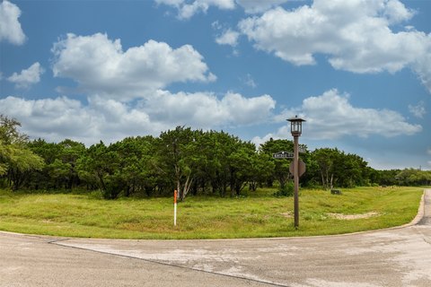 Residential Lot in Cleburne Retreat