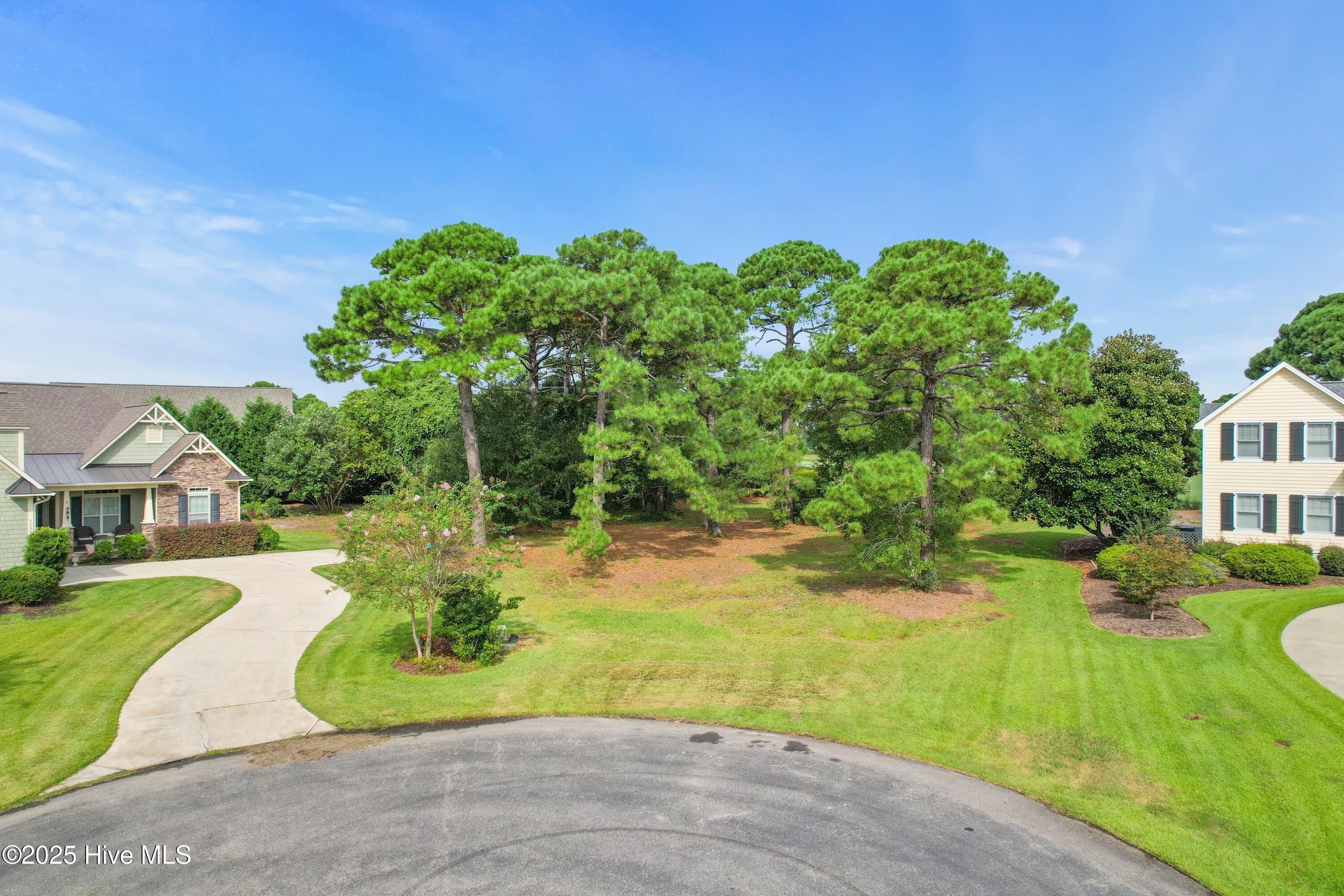 Southport Land on Golf Course
