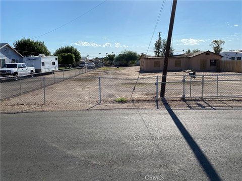 Large Lot in Blythe, CA