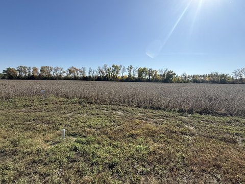 Land, Aberdeen, SD