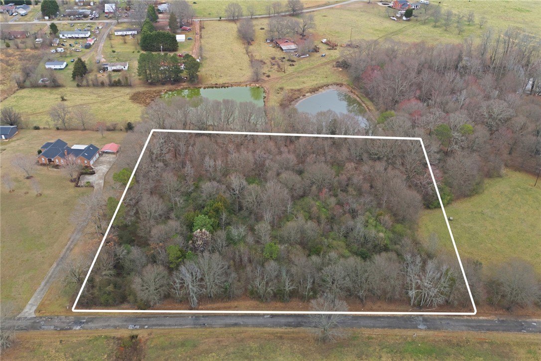 Five-Acre Wooded Tract in Belton