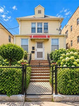 Detached Duplex with Private Parking